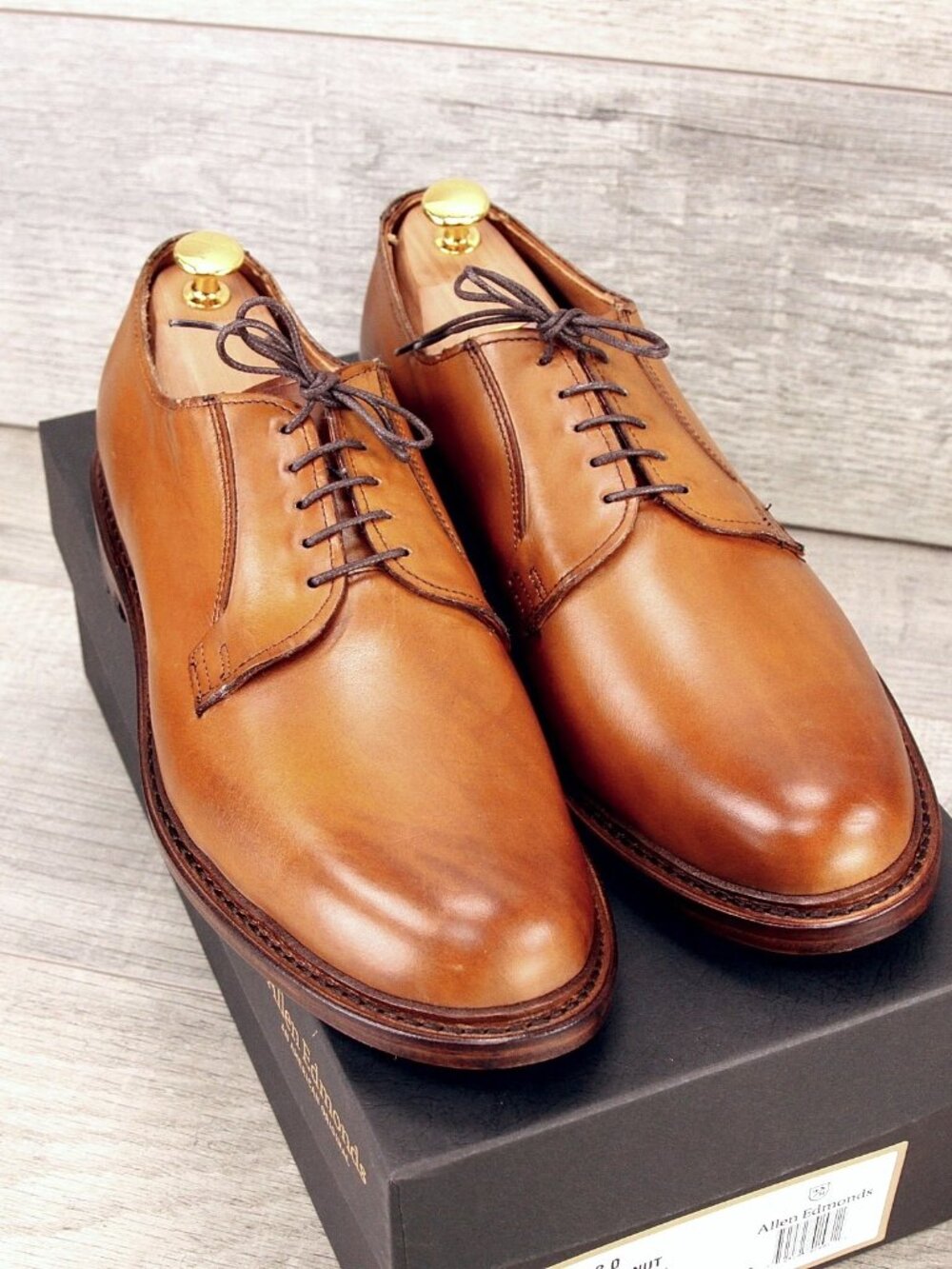 * NIB * $425 Allen Edmonds LEEDS 2.0 Derby 10.5 D Walnut * add $15 new Trees